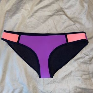 Triangl bikini bottoms